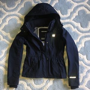 Abercrombie All Season Weather Warrior